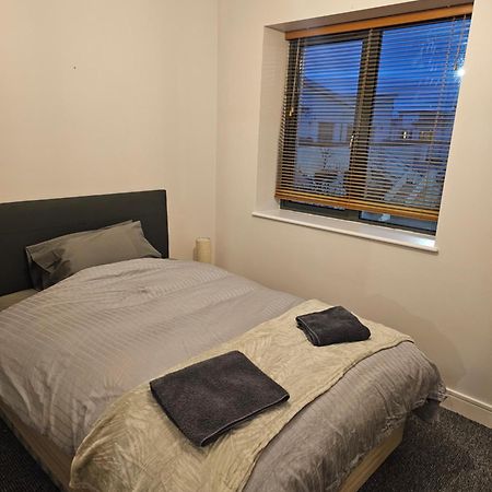Cozy 2 Bedroom Apartment Kilkenny Esterno foto