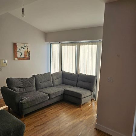 Cozy 2 Bedroom Apartment Kilkenny Esterno foto
